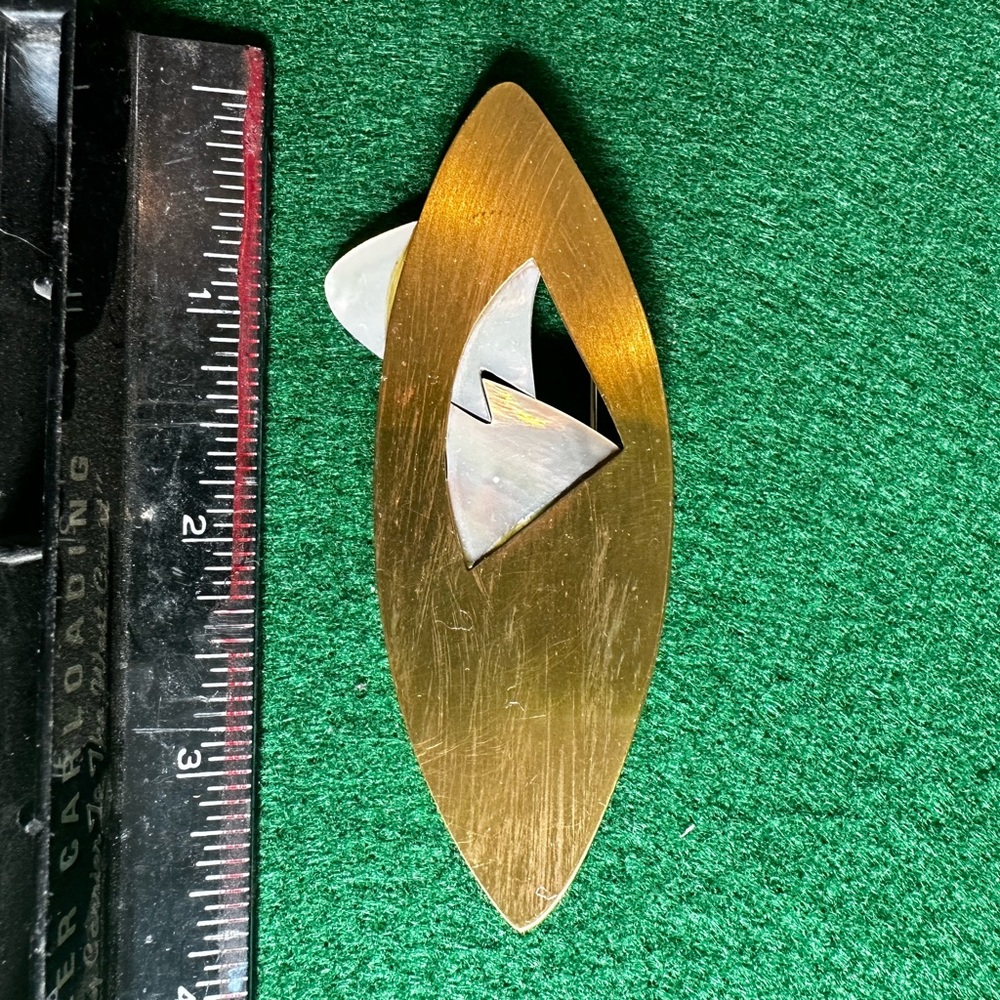 Fabrice Brooch